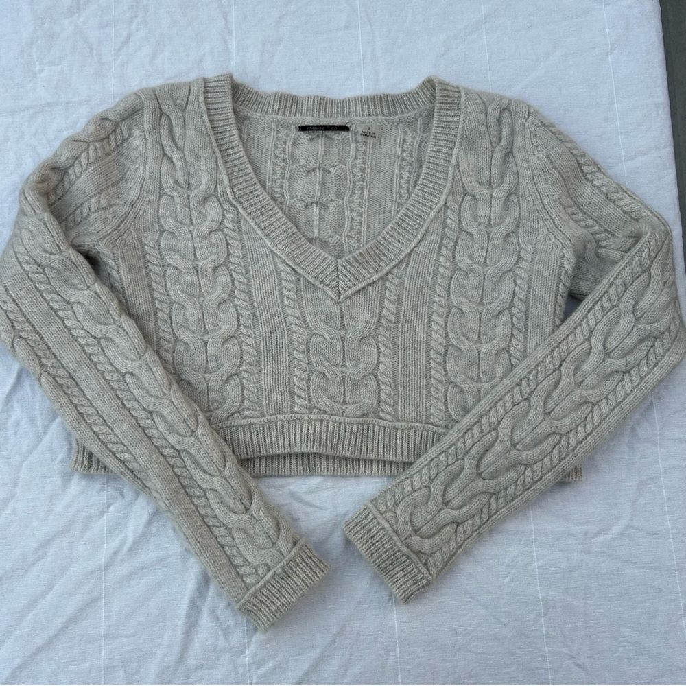 Brazeau Tricot Oatmeal Beige Cable Knit Curator 100% Cashmere Cropped Sweater
